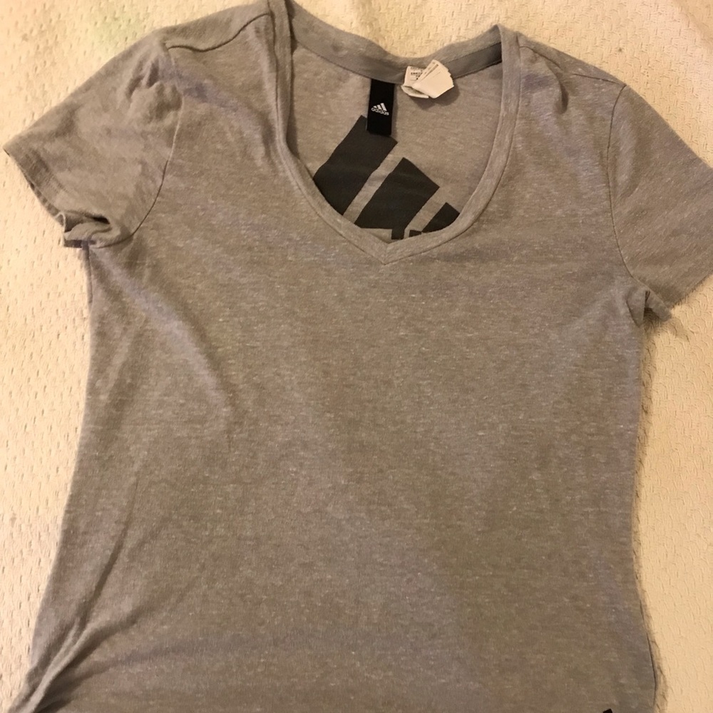 Adidas women’s medium shirt